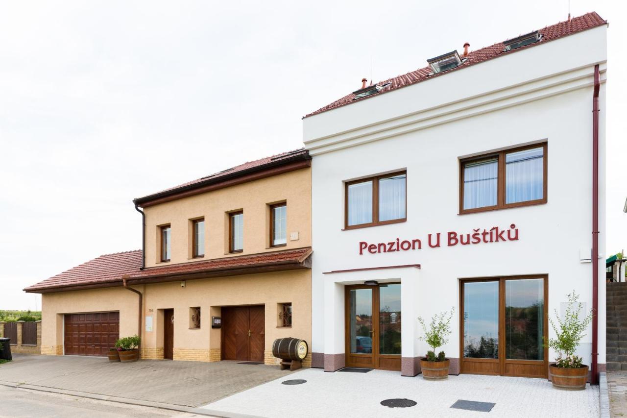 Penzion U Buštíků Sardice Esterno foto