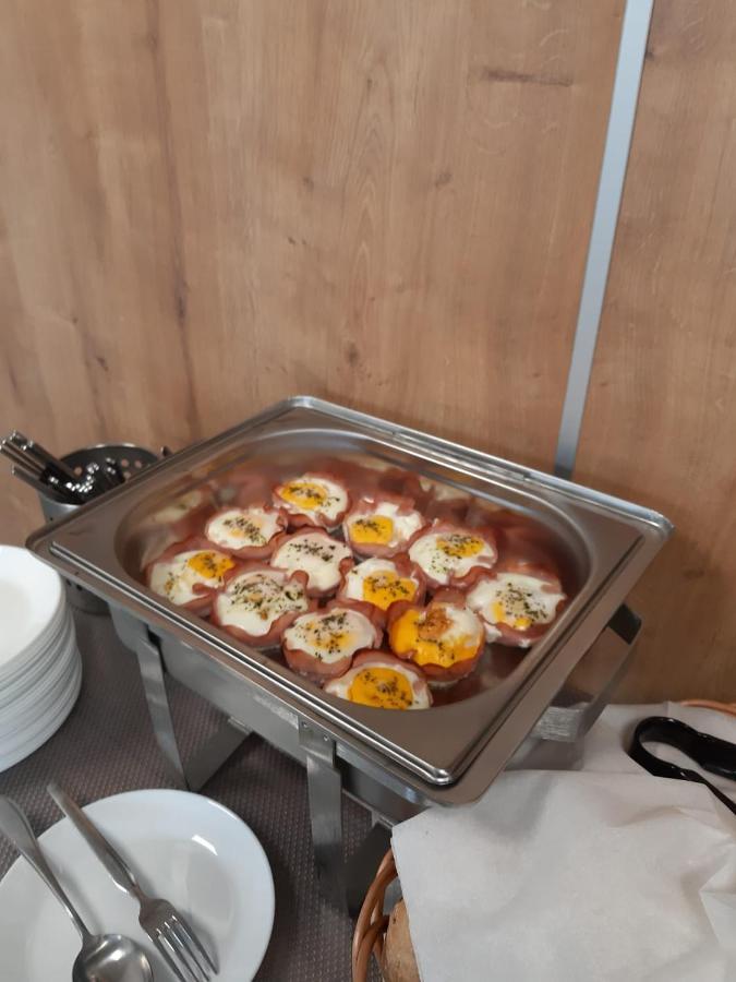 Penzion U Buštíků Sardice Esterno foto